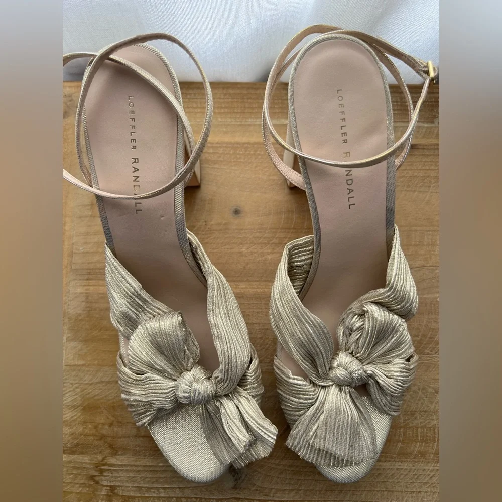 Loeffler Randall Natalia Platinum Platform Bow Heel Women’s Size 12 in Platinum